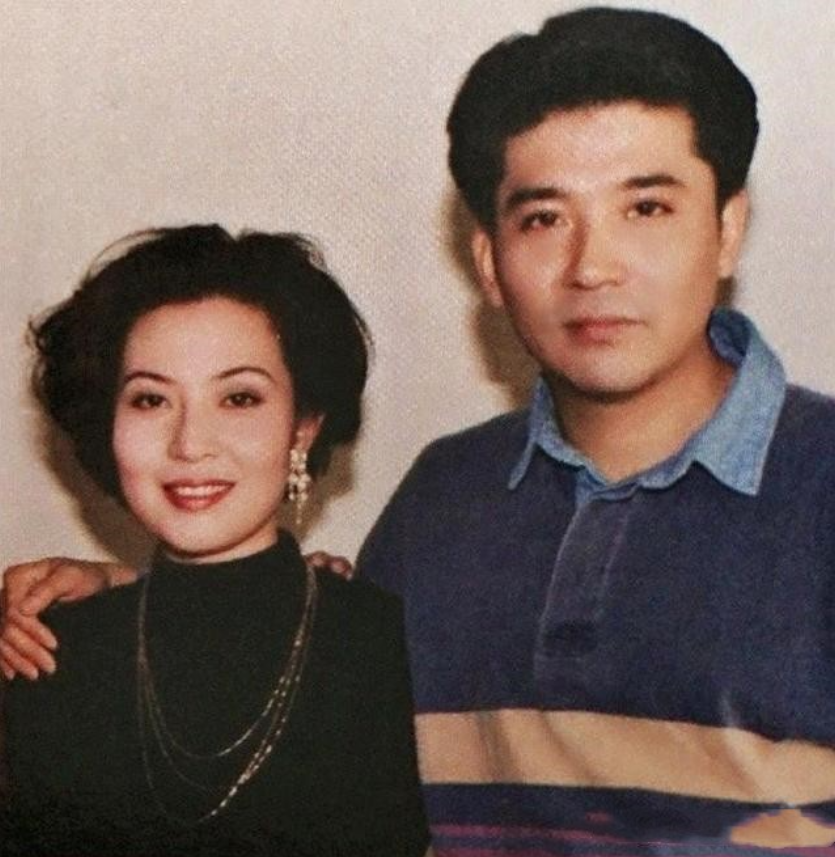 上海戏剧学院,是孙淳作为演员追梦的开始,也是他和妻子傅丽莉的爱情的