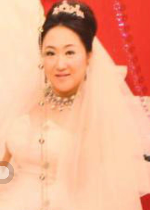 回顾赵本山女儿赵玉芳倒贴300万下嫁穷小子婚后被小丈夫宠成宝