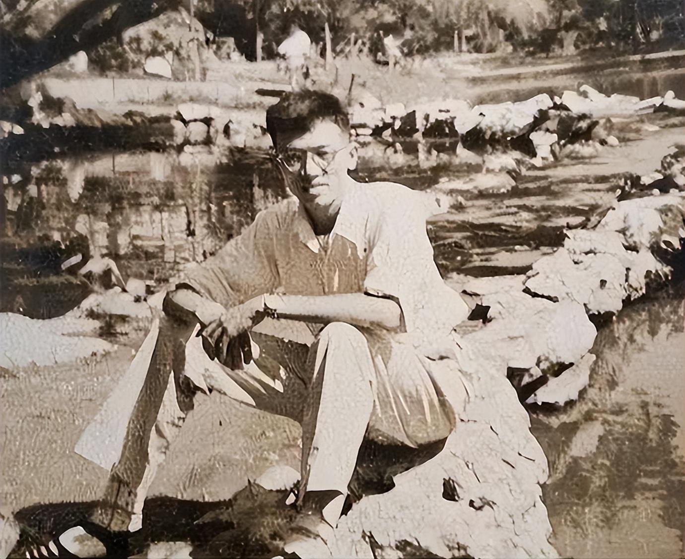 回顾谢晋4个孩子3个残疾临终才发现是自己造成的一生受尽磨难