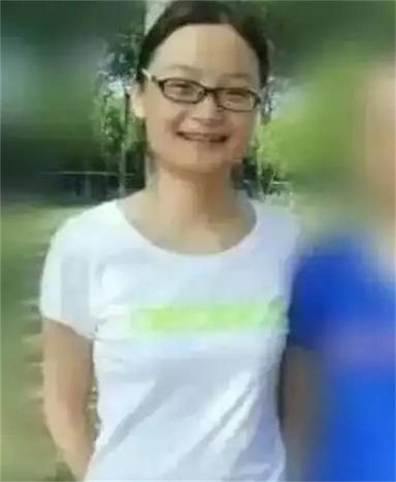 2016年准大学生徐玉玉学费被骗后心脏骤停公安发布a级通缉令