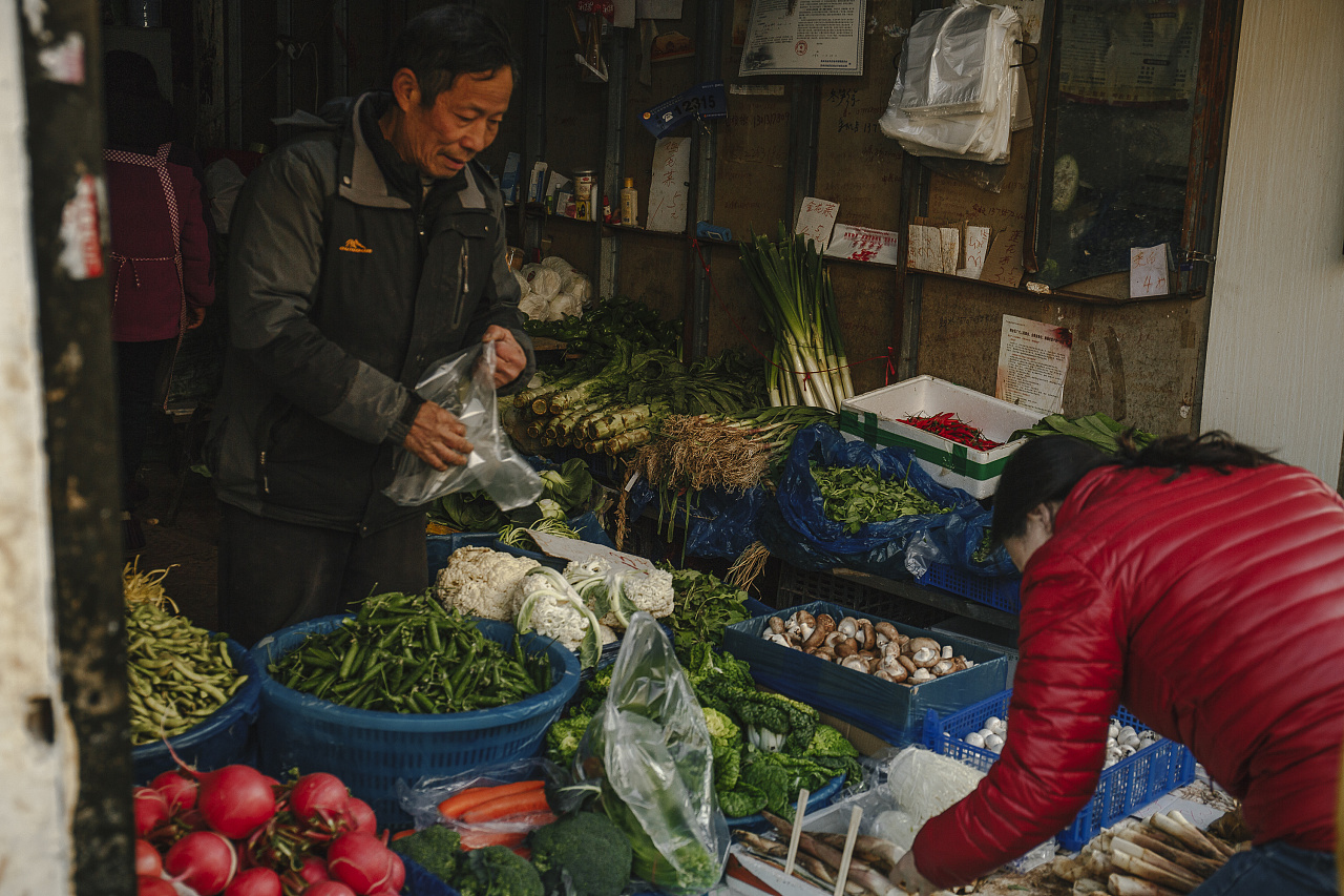 东风导弹泄密案:国安追查6年无果,却意外被一卖菜老汉揪出真凶