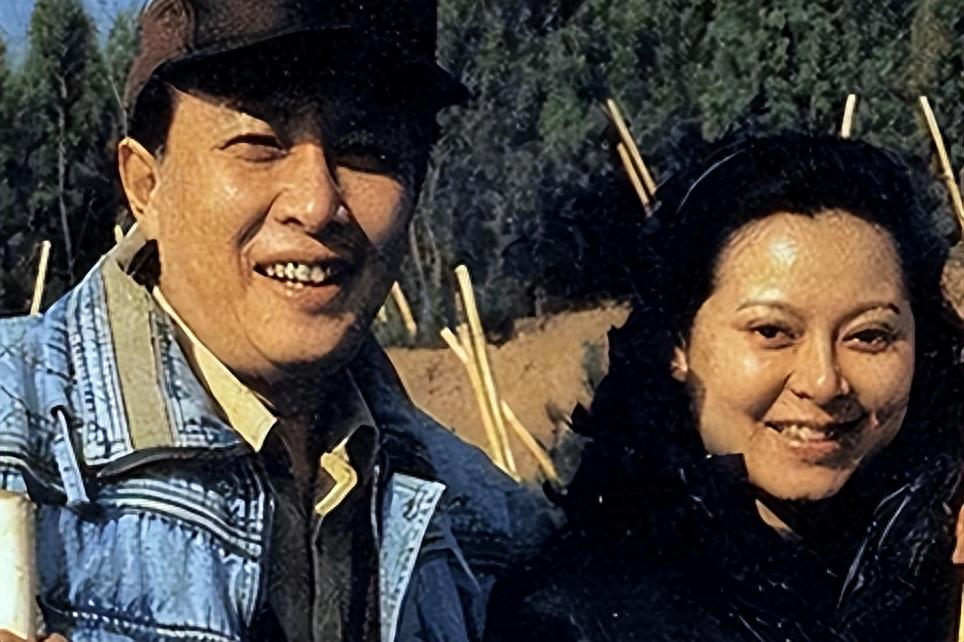 回顾唐国强和前妻孙涛离婚后娶娇妻壮丽如今风评遭网友诟病