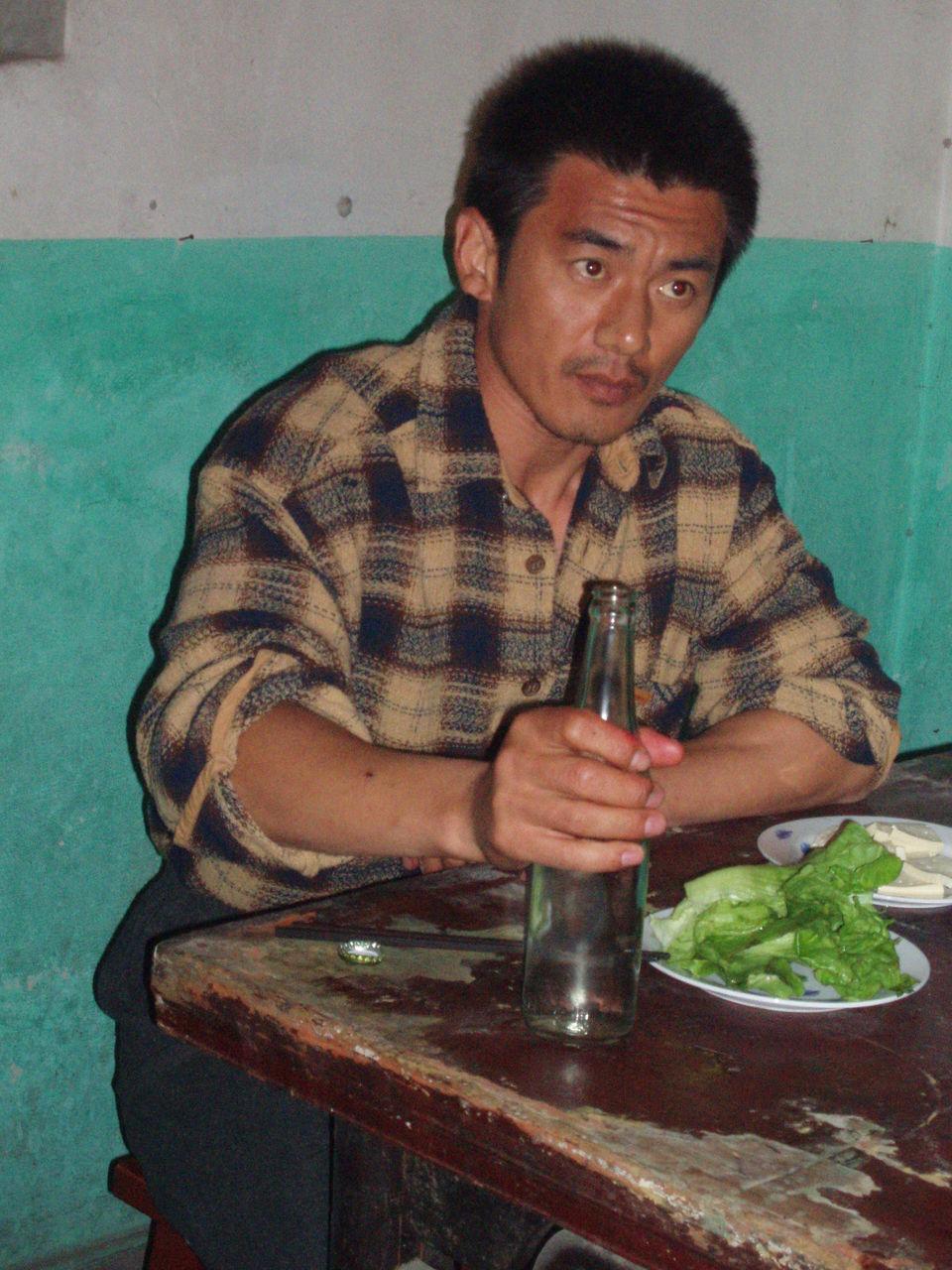 回顾任天野8岁被母亲抛弃父亲再婚娶小15岁娇妻后继母是我亲妈