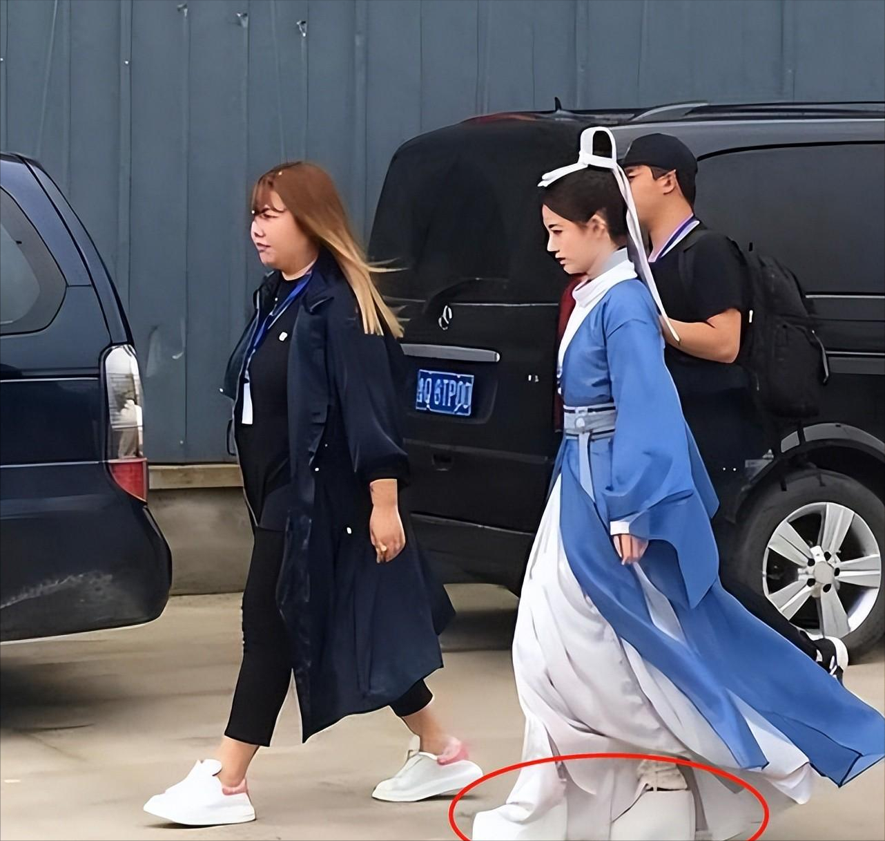 回顾假发假臀假肌肉娱乐圈从头假到脚还剩下什么是真的