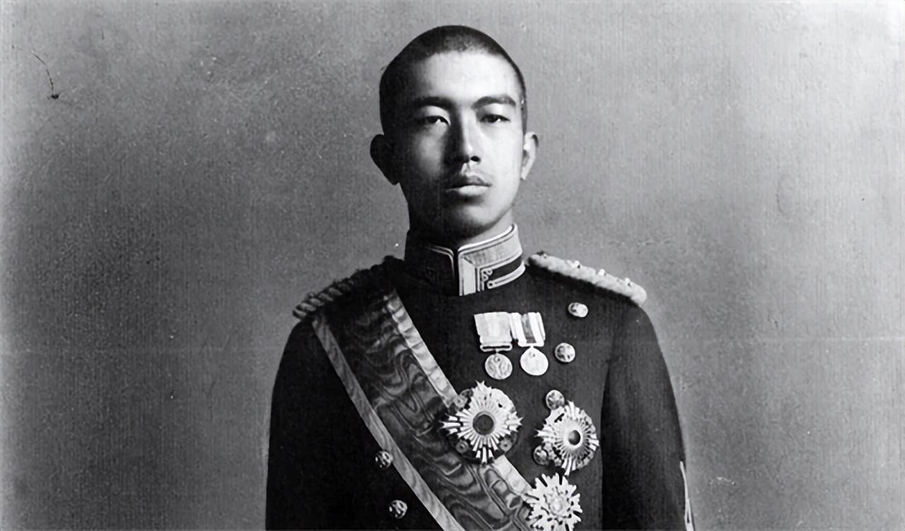 日本投降内幕揭秘:8·15日本投降前夜的兵变,叛军一度攻入皇宫