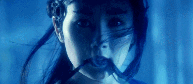 徐克的青蛇香艳撩人原来张曼玉玩的尾巴藏着这么深的暗示