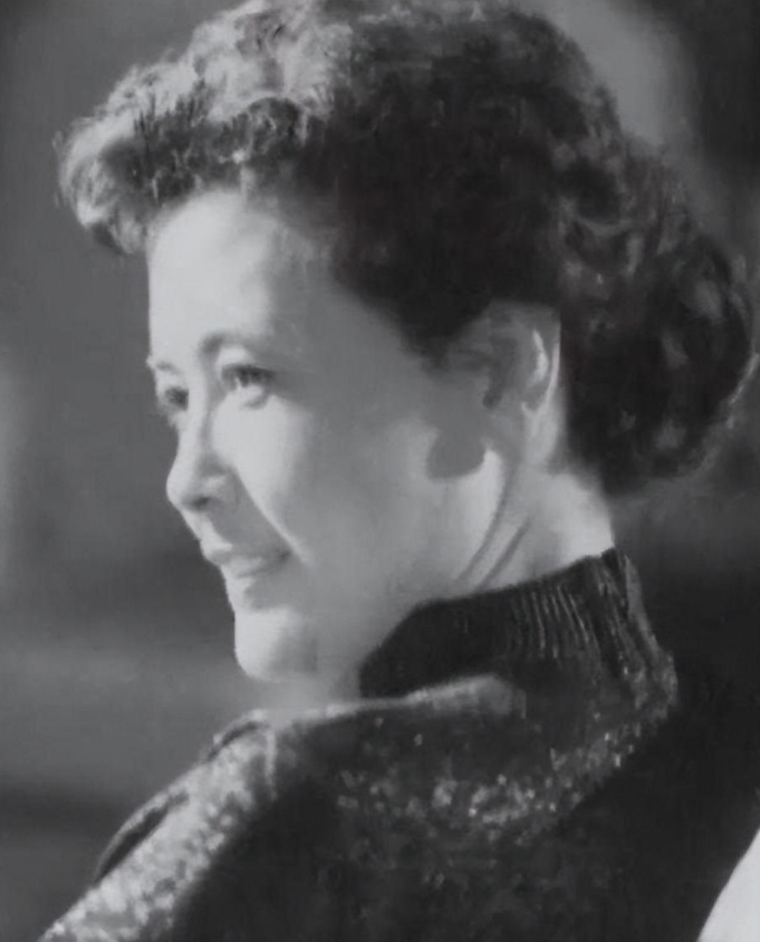 回顾杨雅琴苦菜花中娟子53岁去世葬礼上两任丈夫都不来