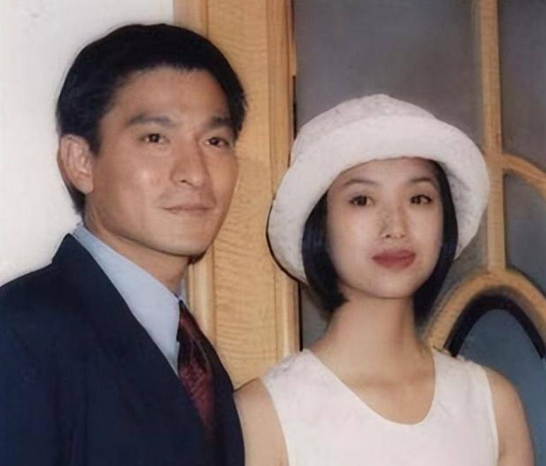 杨丽娟和刘德华合照图片杨丽娟和刘德华图片刘德华和陈慧琳我不够爱你