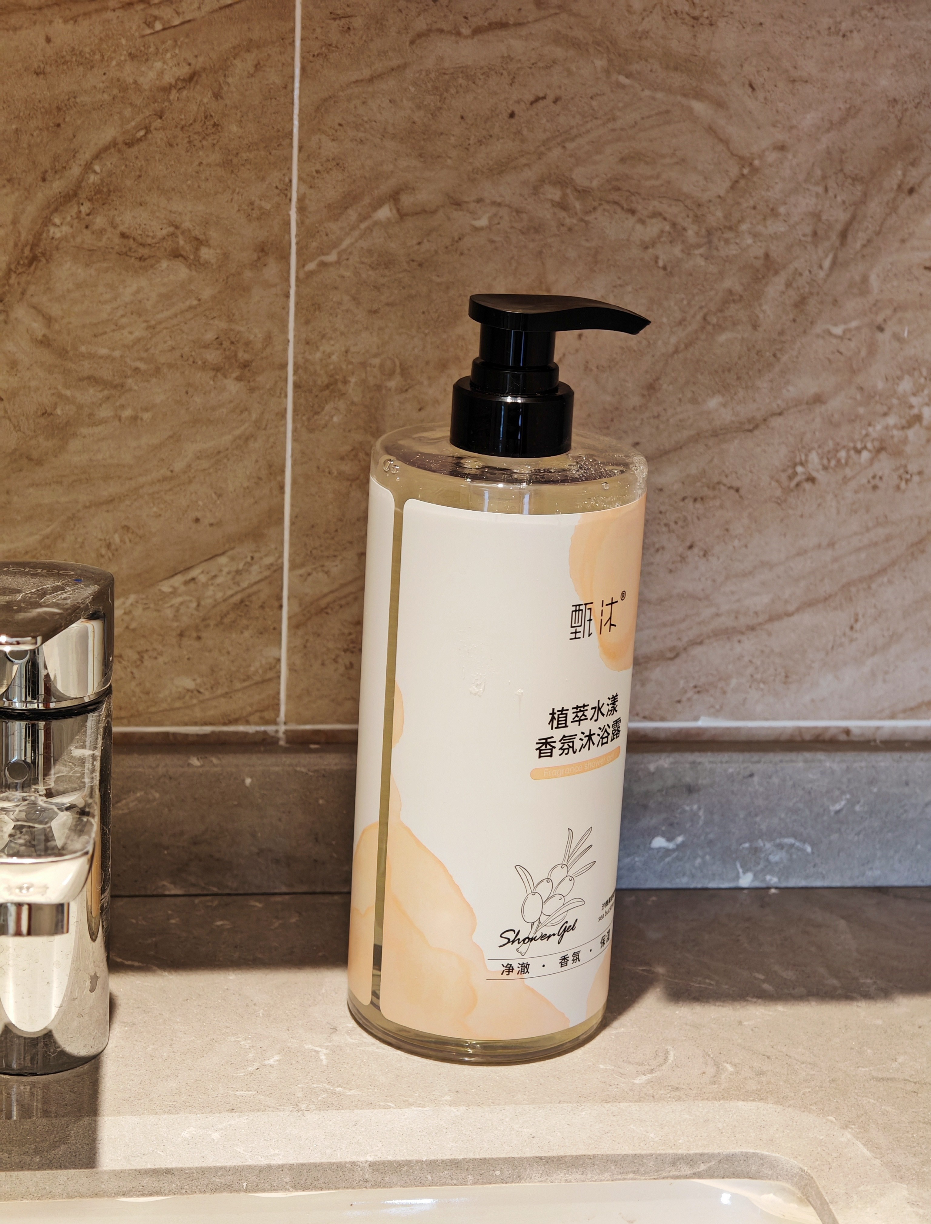 每天都是在当牛做马,最能够让我全身心放松的就是下班前洗的热水澡