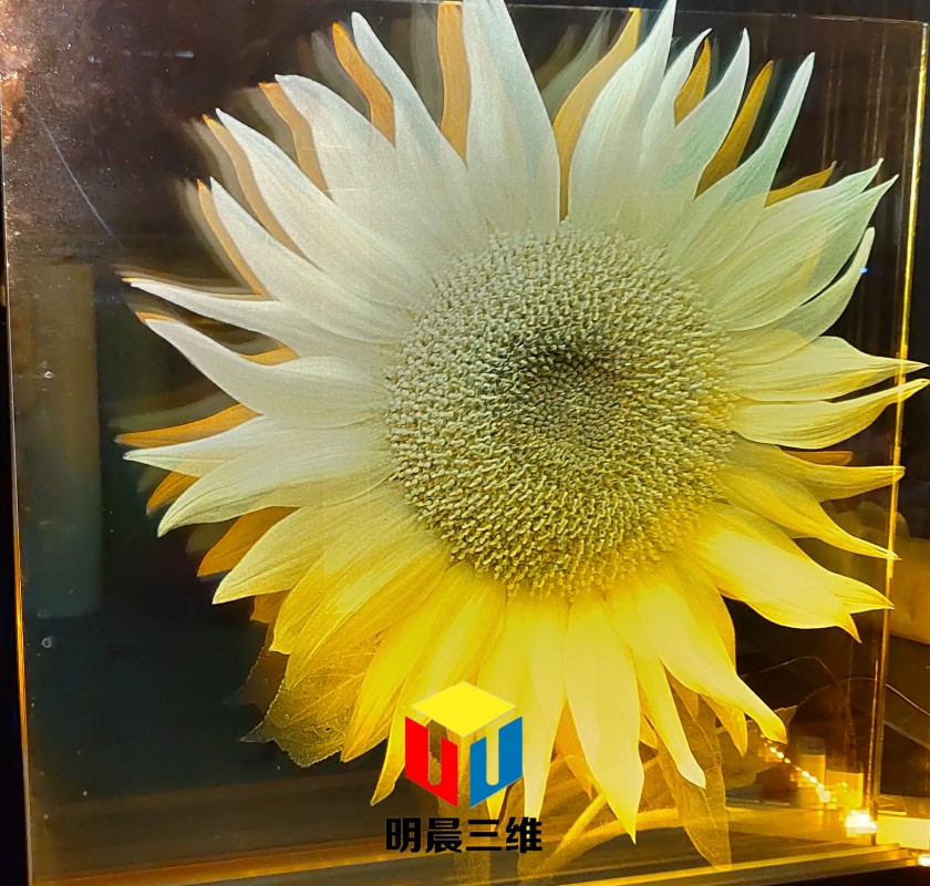 激光内雕玻璃:传统工艺的现代转变