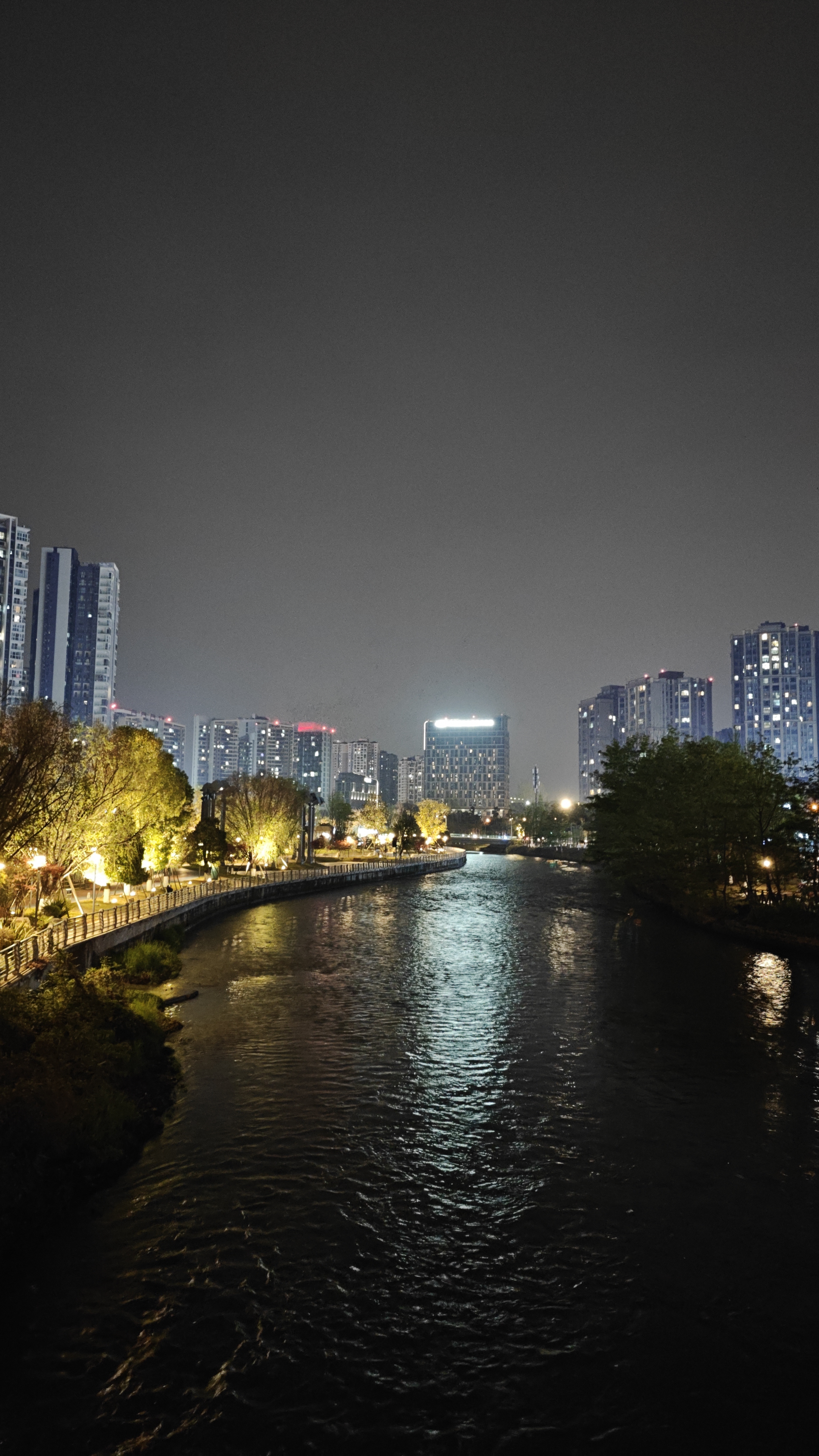 看下成都夜景如何