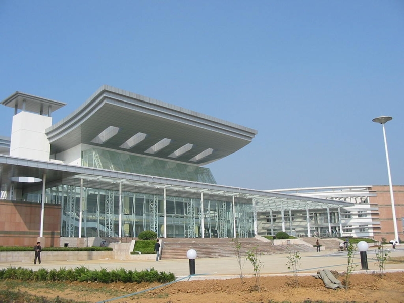 南京财经是重点大学吗(南京财经大学是国家重点大学吗?)