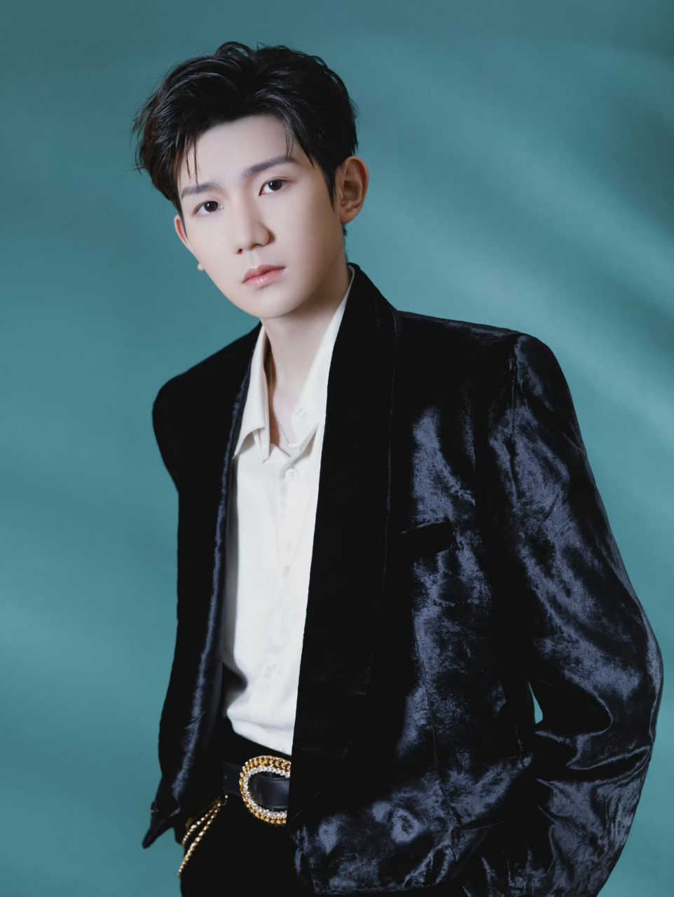 王源:帅气小王子