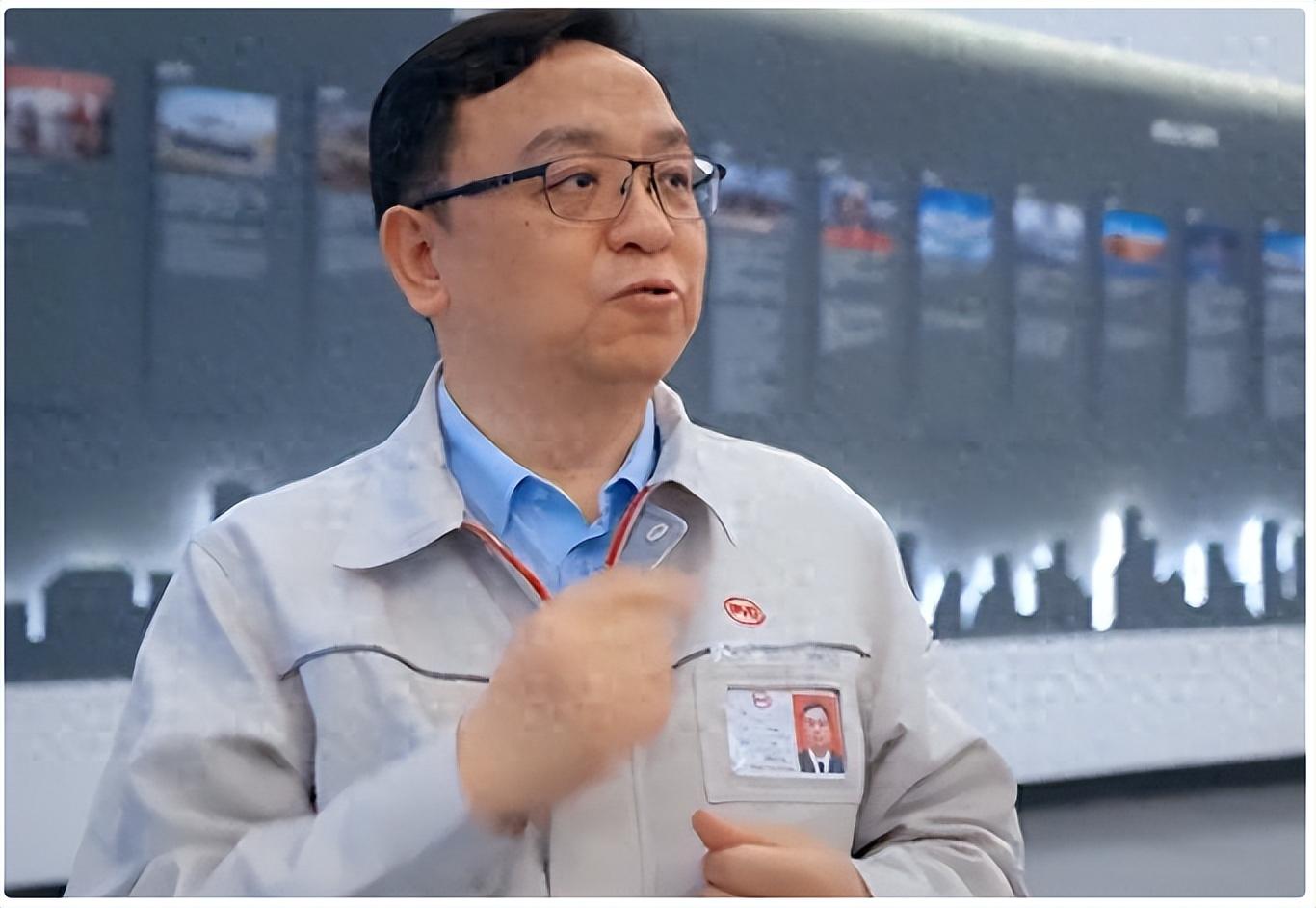 回顾比亚迪王传福靠嫂子卖嫁妆读大学成功后将嫂子宠成公主