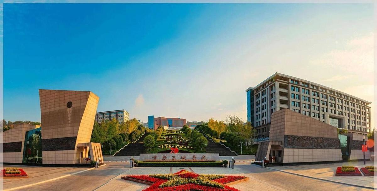 回顾四川小伙7年连续6次高考只为当官替父报仇后来怎样了