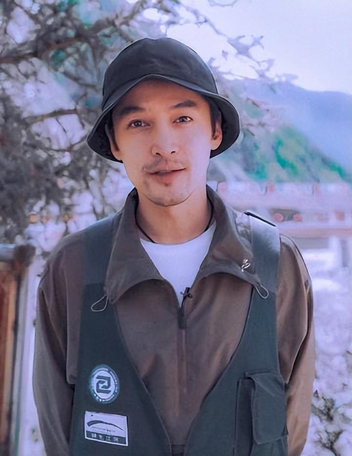 回顾8位没过气的明星胡歌上榜最后一位16年没演戏仍是顶流