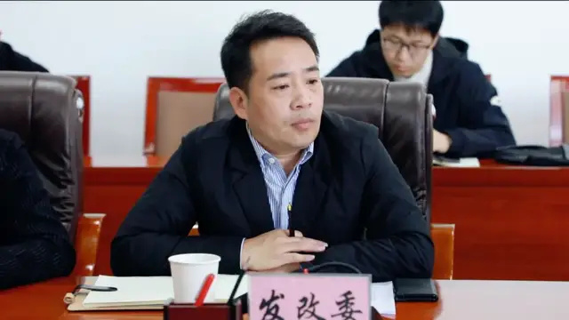 刘浩春率会员企业考察团赴榆林和神木府谷县考察