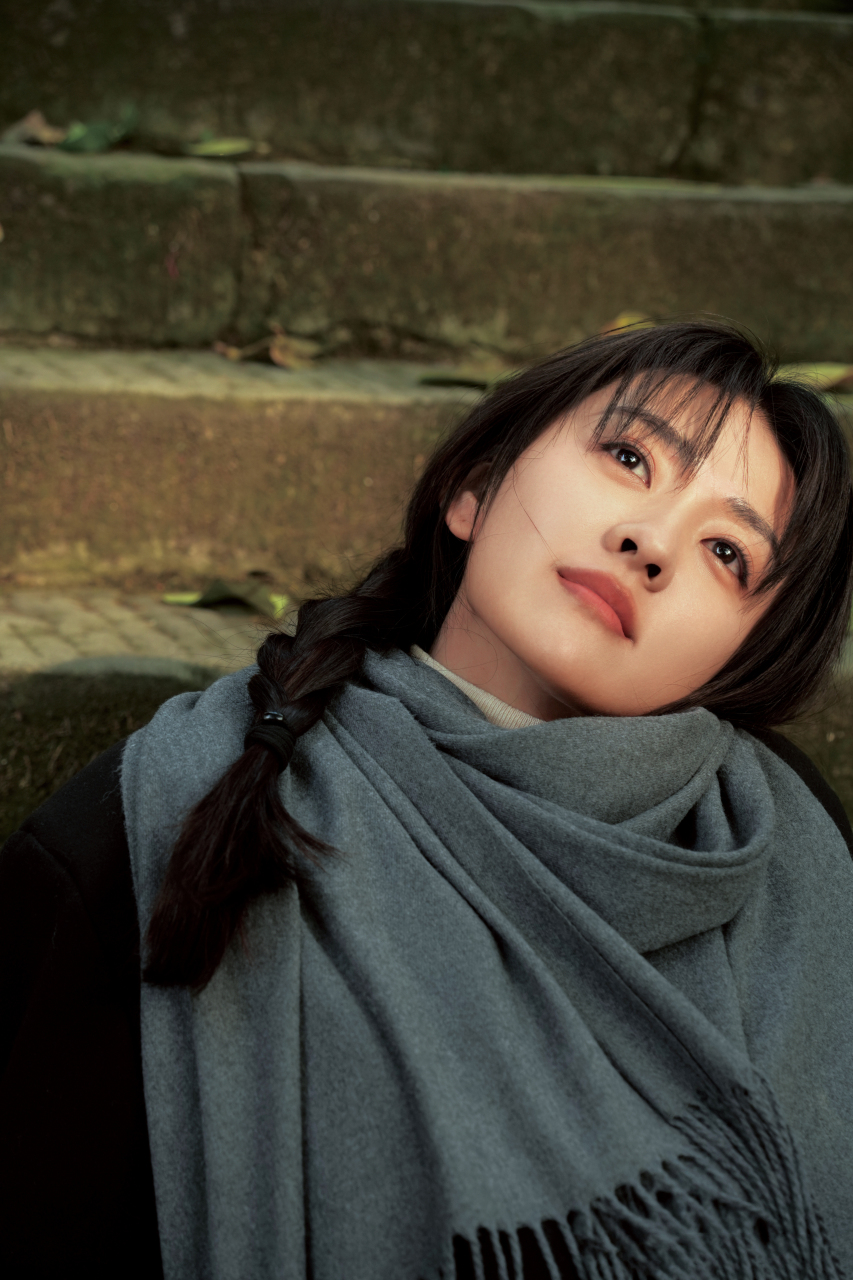 大家对她的初印象是否还停留在《双世宠妃》的曲檀儿?  #梁洁