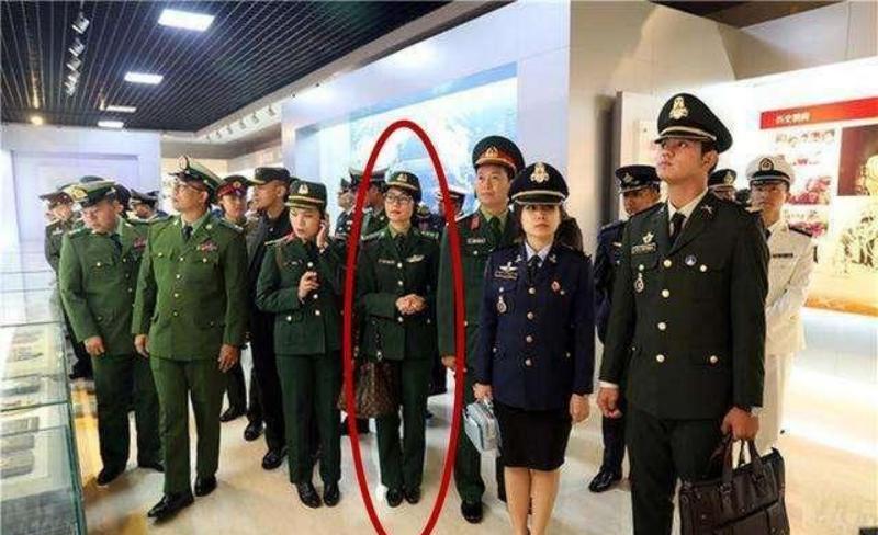 "世界第四大"的越南:将军开豪车,住别墅,校官经营饭店,逛夜总会,女