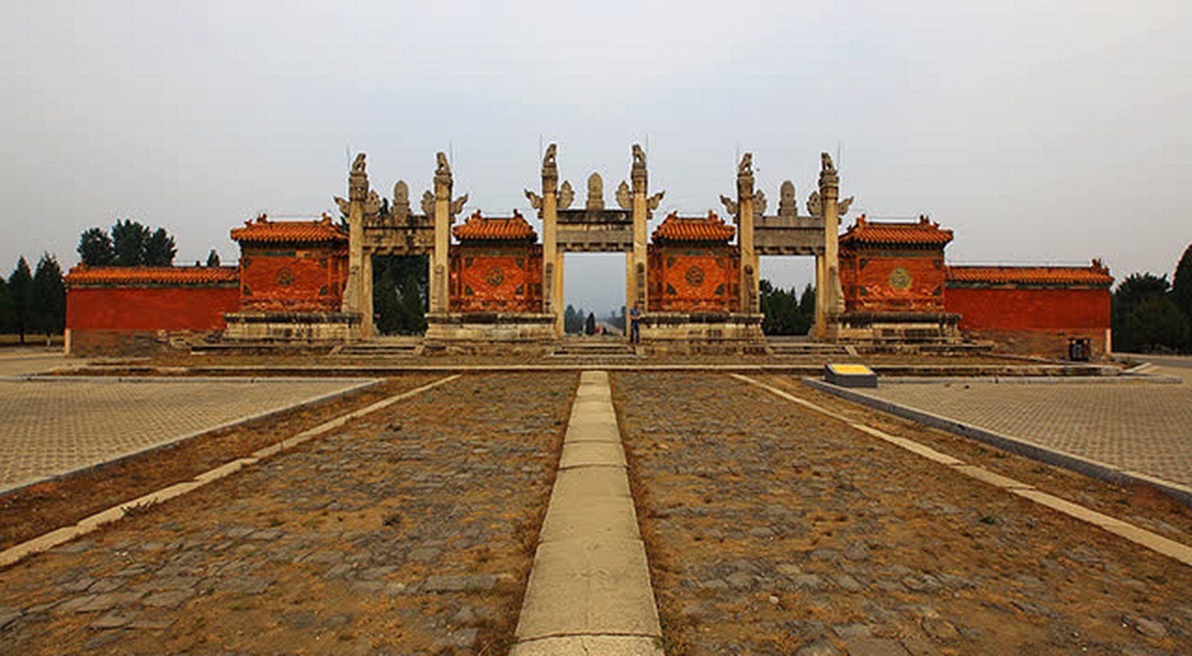 一个名叫韩琪的人组织了一批人,准备盗掘明朝嘉靖皇帝永陵