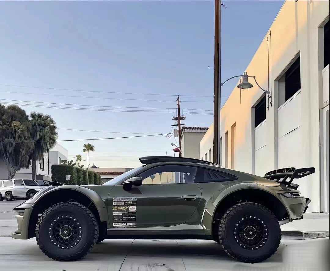 会越野的保时捷911,野味十足!