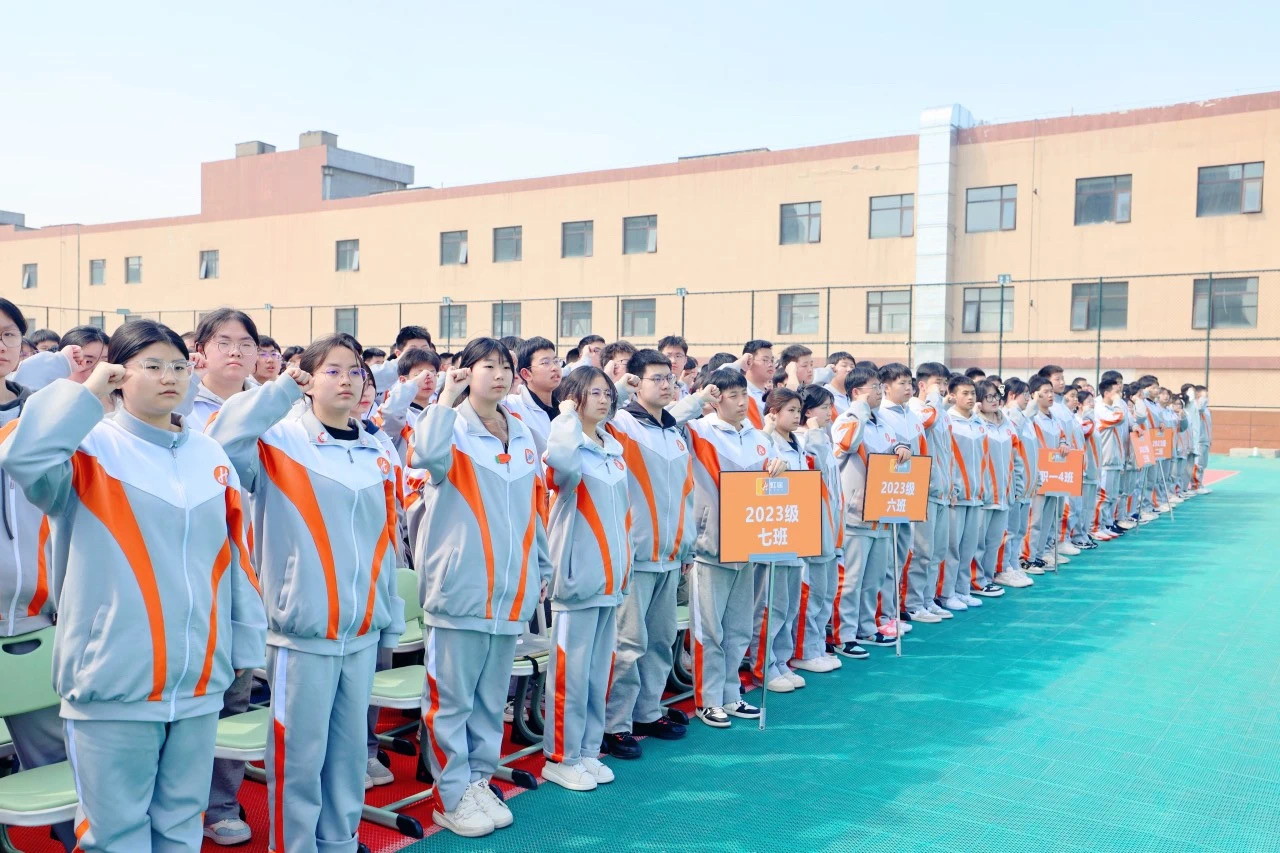 知法于心 守法于行 以法育人西安市第83中学名校 虹途成功举办