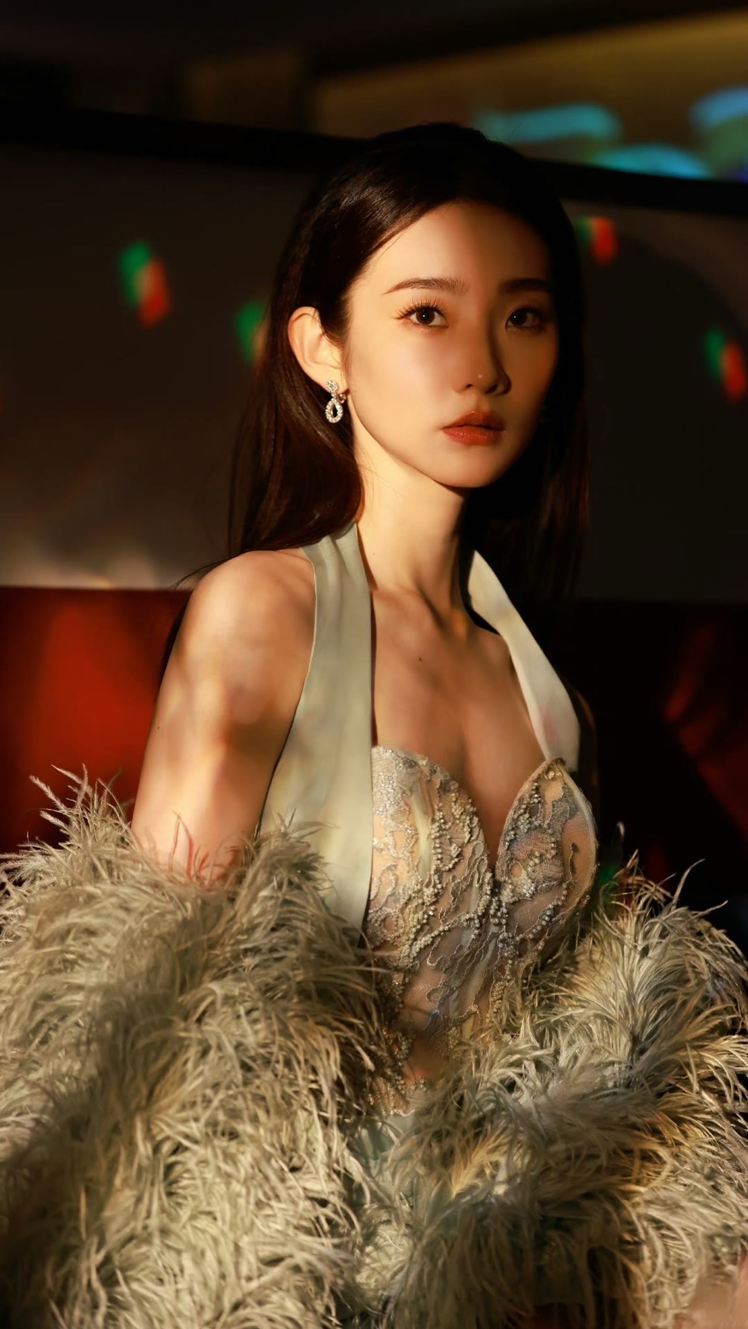 张艺凡在娱乐圈中确实有着一定的知名度和影响力.