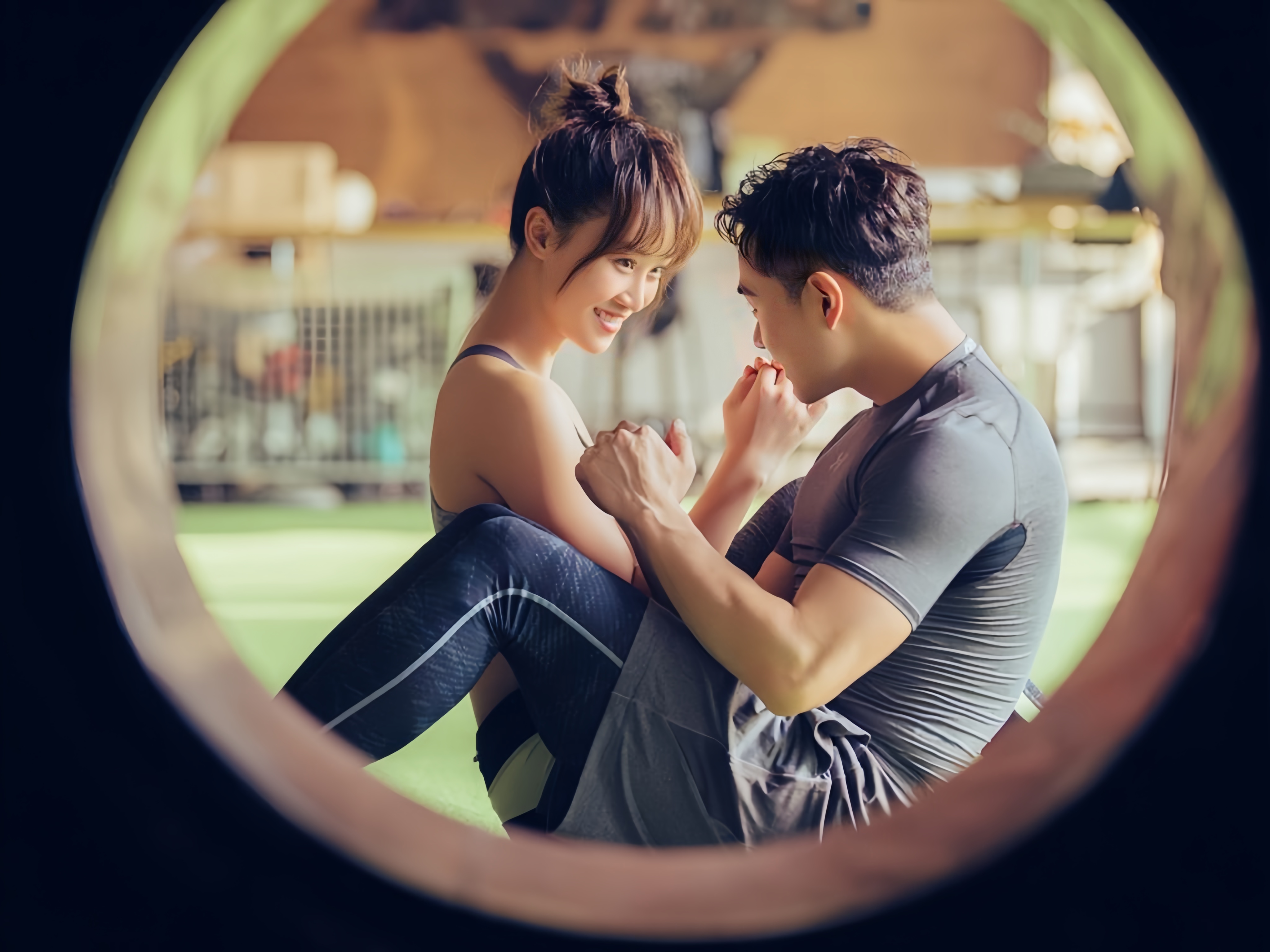 曹骏和蓝盈莹情侣一起锻炼健身的模样太令人羡慕了,满足了我对恋爱