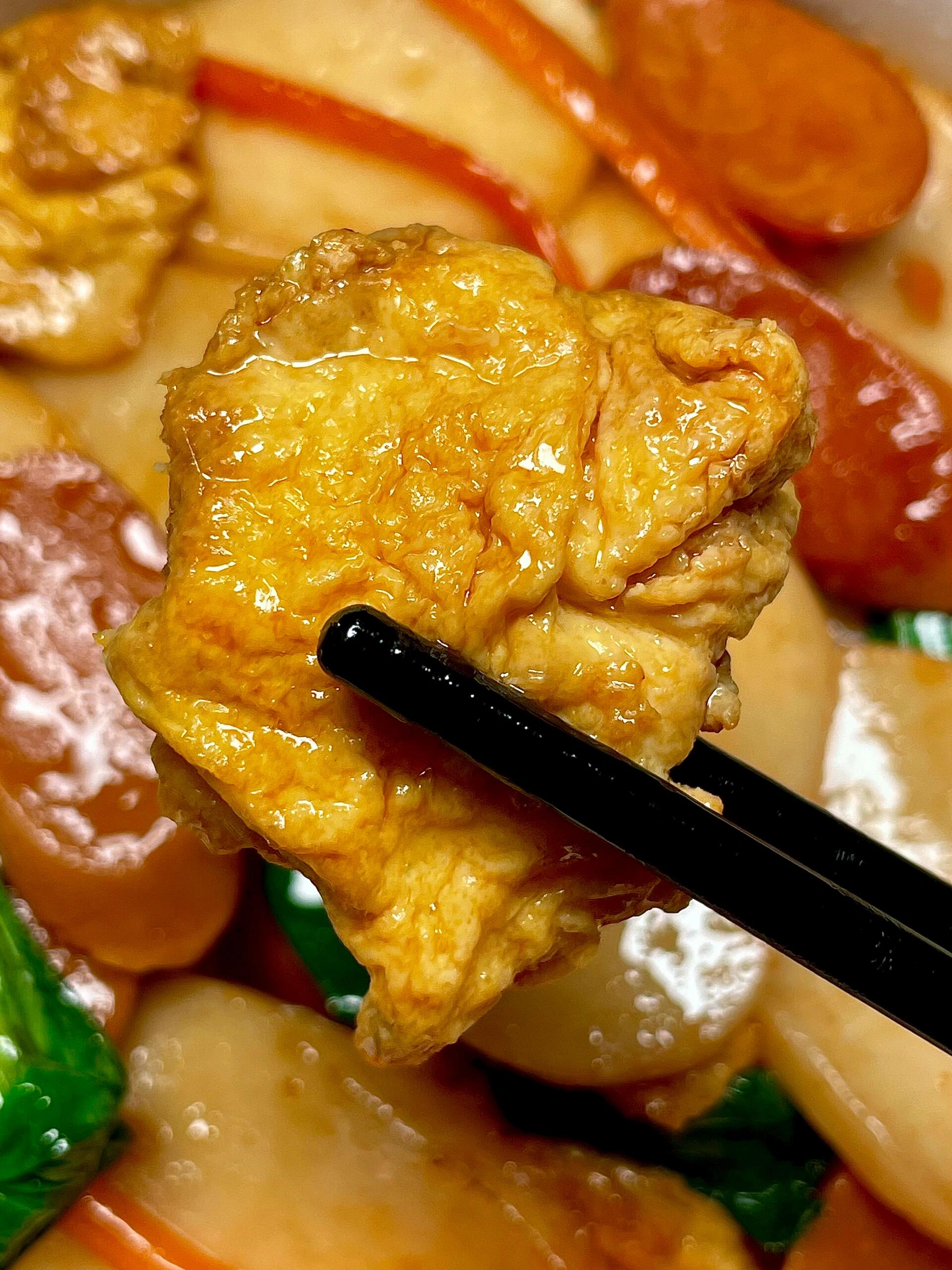 这道炒年糕一出锅就炫不停太好吃了 搭配鸡蛋火腿一起炒的年糕鲜