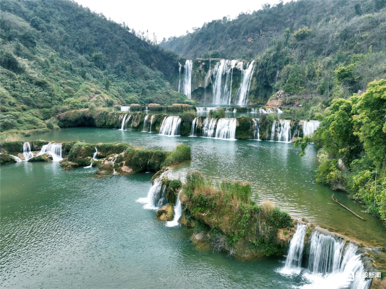 九龙瀑大峡谷图片