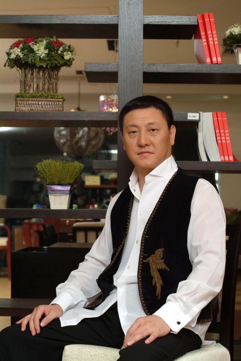 回顾韩磊苦追王燕2年39岁终于得偿所愿结婚16年感情如胶似漆