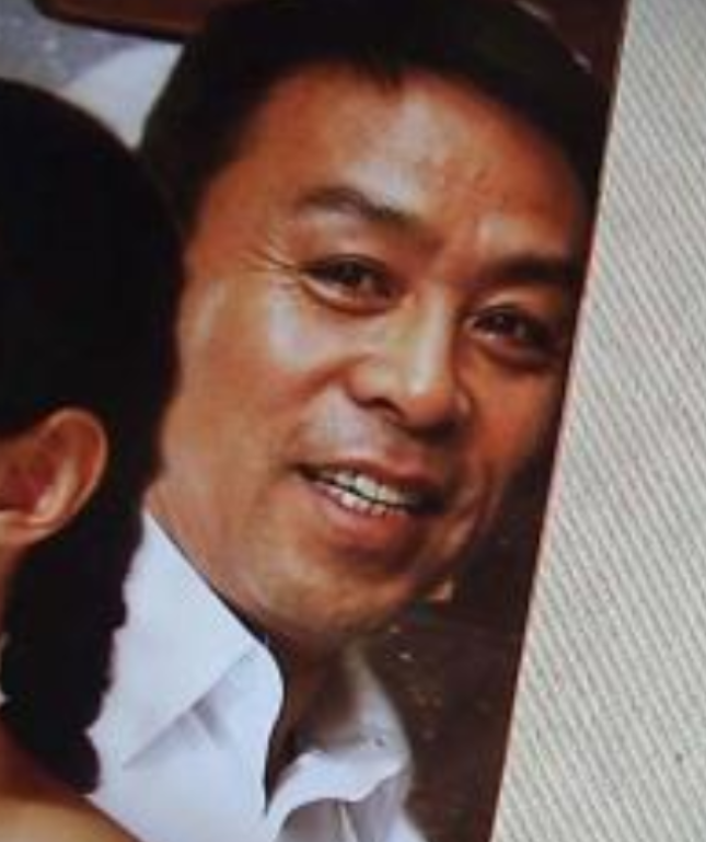 回顾演员储智博24岁娶初恋婚后分居14年如今婚姻状况如何