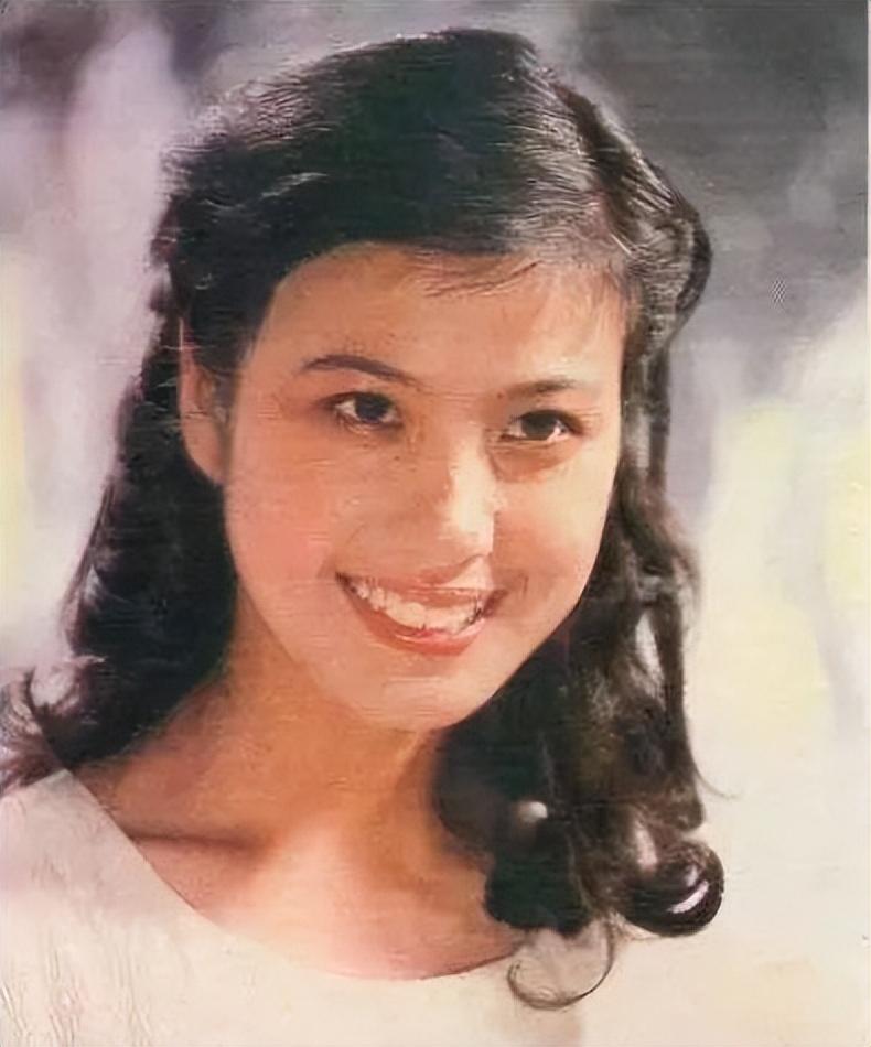 回顾枣花吴玉华不愿丁克与丈夫离婚二婚嫁画家后儿女双全