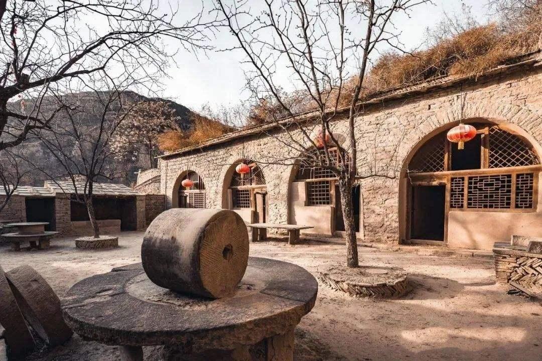 1949年渡江前夕敌军一副师长被俘后亮明身份中央急电送至北平