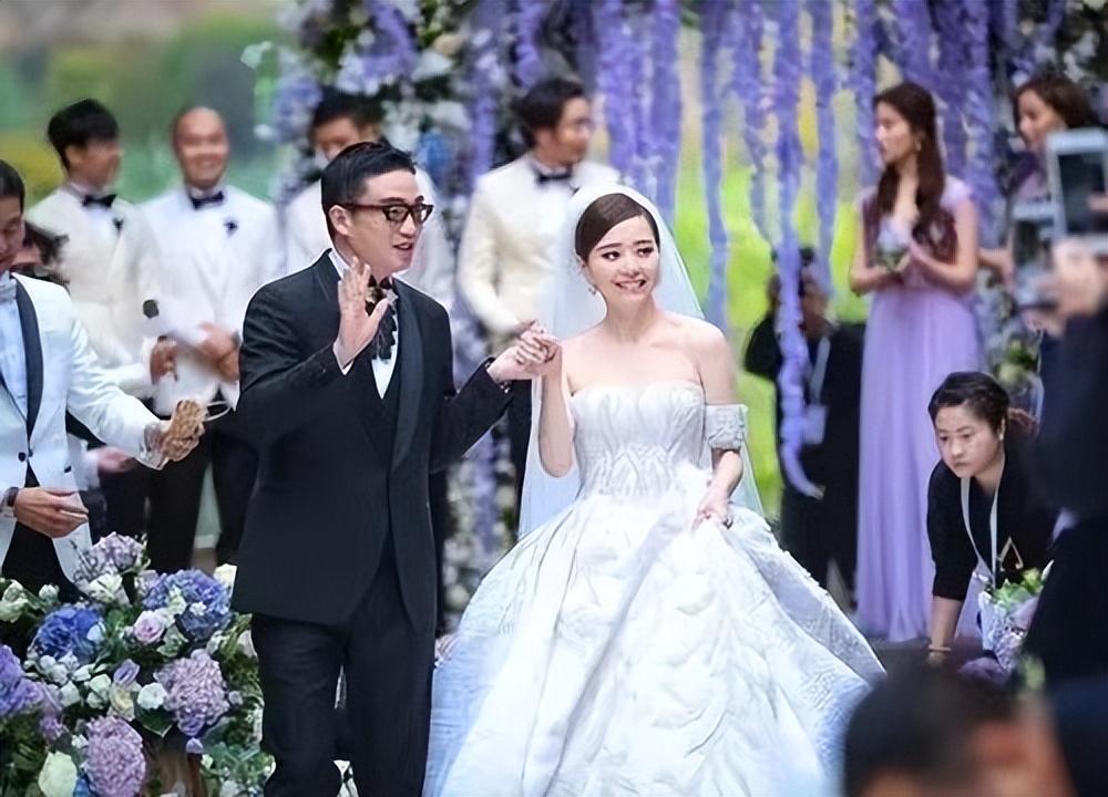 就等着冯轲的求婚,可是她等啊等啊,等到3