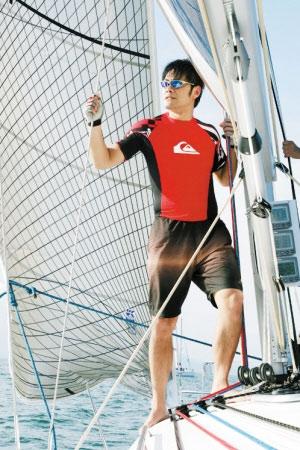 回顾那个承诺说成名后绝不抛弃患难妻的邵兵履行承诺了吗