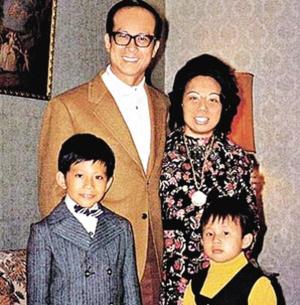 回顾李泽楷彩色情史55岁坐拥女友天团29年爱9个人间富贵花