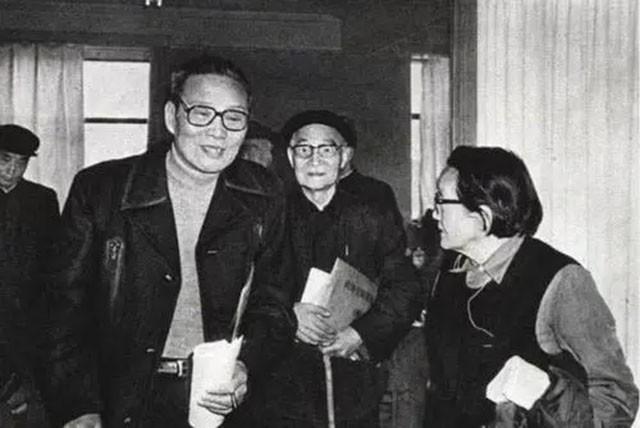 沈醉,和邱行湘几乎是同期一起进入的功德林.