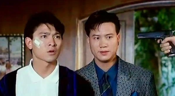 回顾万梓良的烂漫情史3段感情3段爱抛弃恩爱8年发妻娶年轻空姐