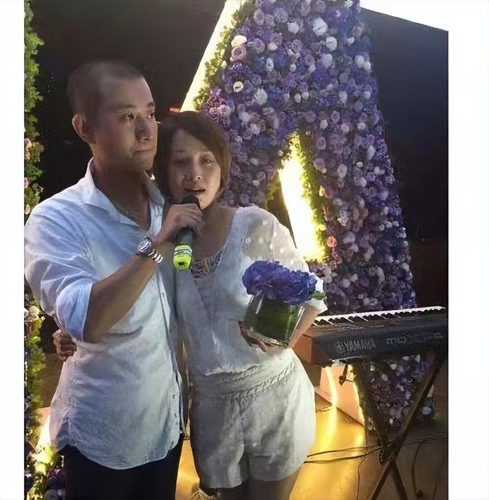 回顾被姐弟恋伤害过的4位女星有人62岁单身有人离婚又再婚