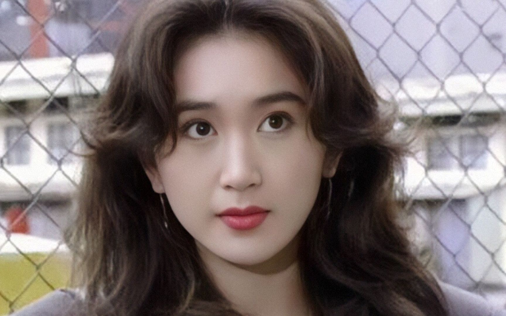 回顾明明年纪相差不大看着像两代人这6位女星把老公熬成爹