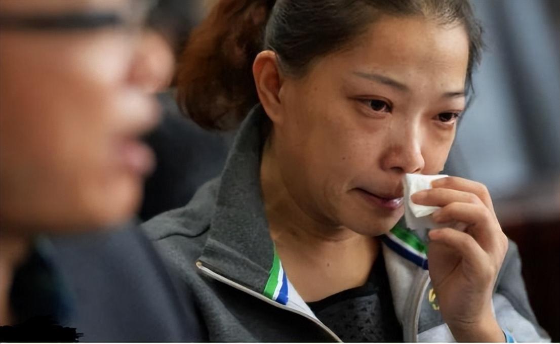 2014年7岁儿子为肾衰竭母亲捐肾临终前说我是妈妈的男子汉