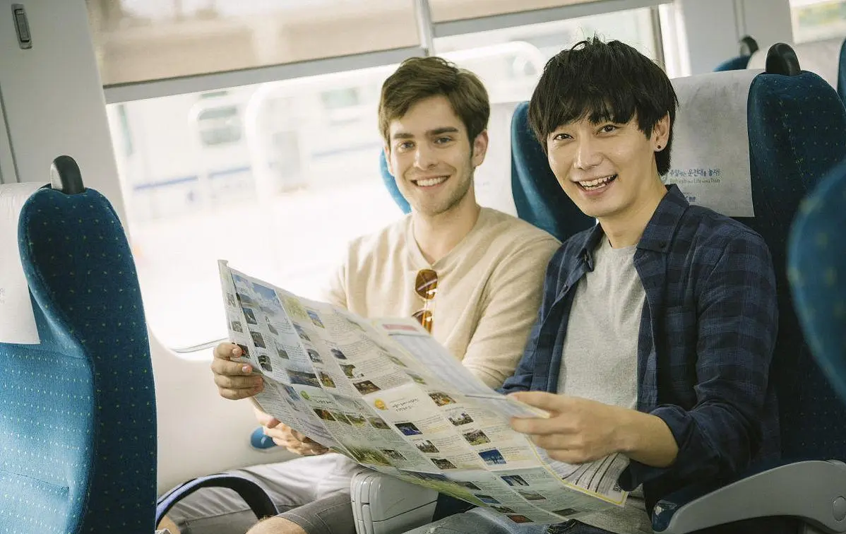 周书军周书军是河北迁安人,比李雪峰大5岁,家境贫寒,父亲生病,还有一