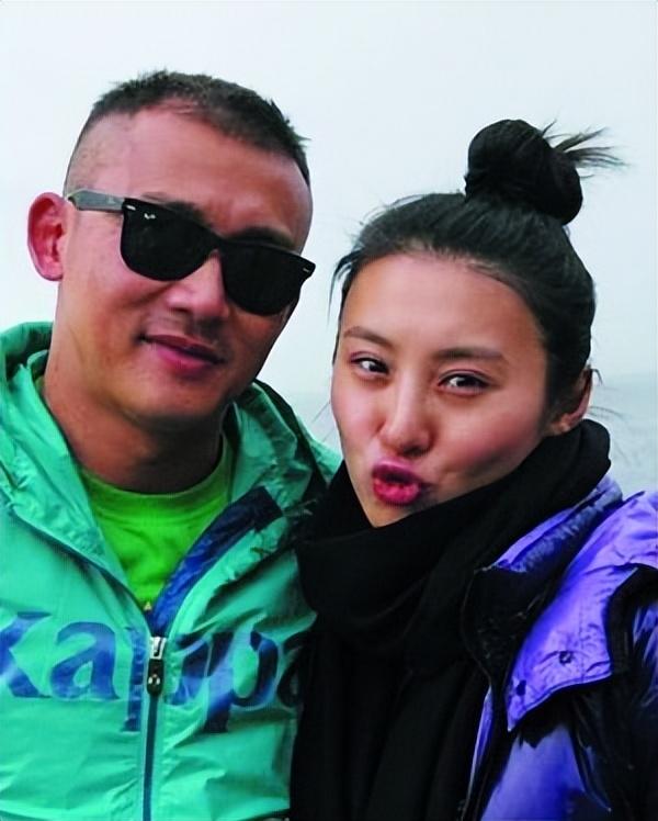 回顾聂远把爱给了二婚妻子和女儿前妻被他伤透心40岁感情成谜