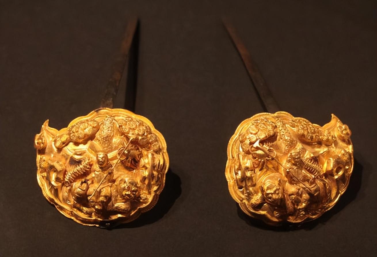 盛世藏古董,乱世屯黄金