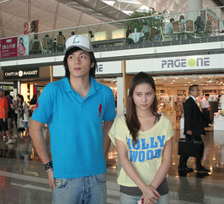 回顾何超莲绯色情史28岁坐拥10亿嫁妆追爱8年被4个男人无情辜负