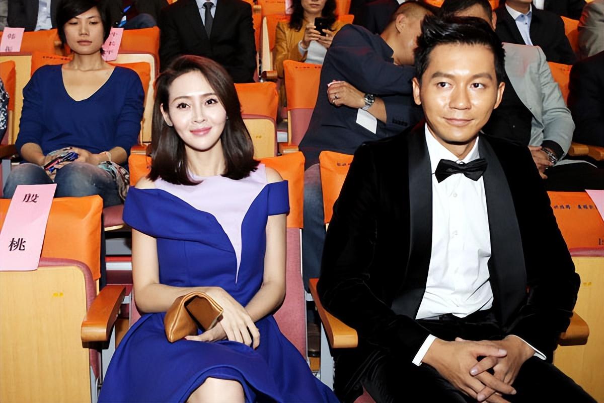 回顾于明加在好的年纪嫁给普通男人婚后生两孩美满幸福