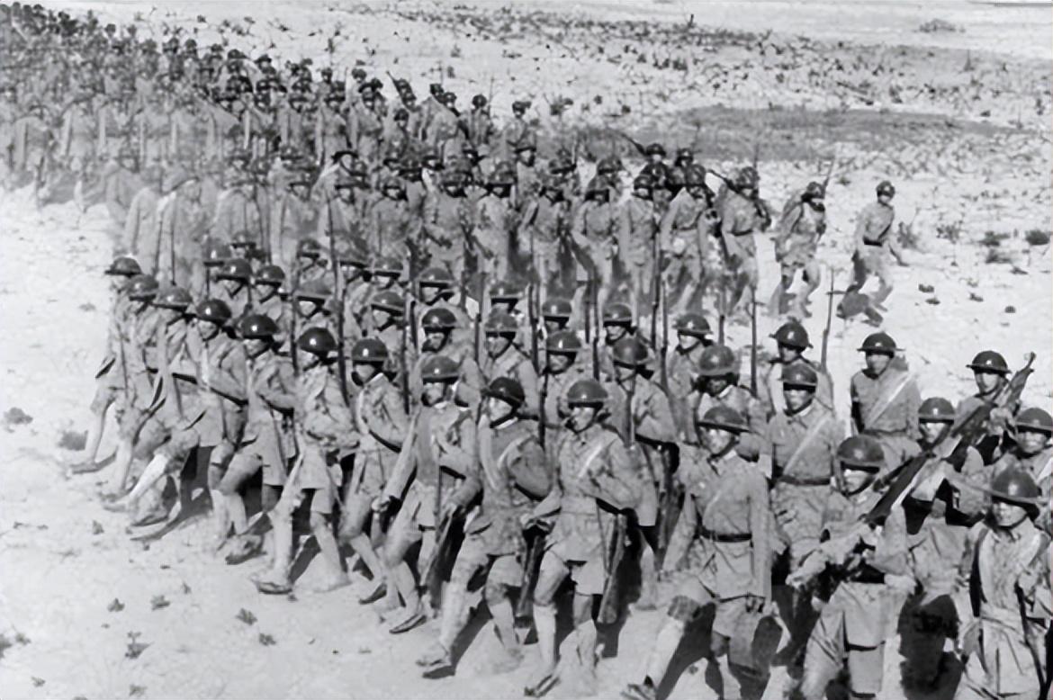 他是新四军第六支队第三总队队长,伙同两名团长,率领两千人叛党