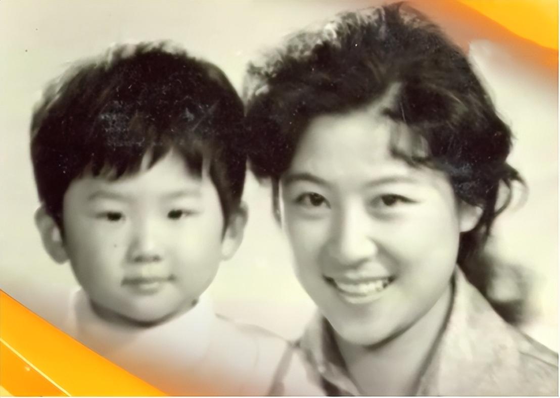 回顾王骁曾是叛逆少年被父亲训斥像条狗如今是母亲的骄傲