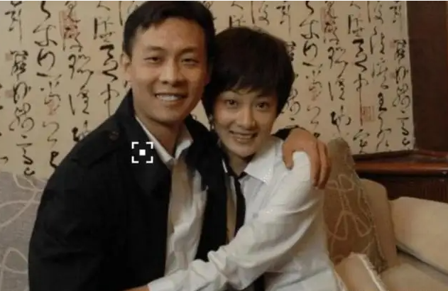 回顾钱琳琳张译娶我后家庭事业两头旺结婚16年未生子女也开心